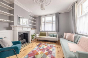 Stylish Home Central Windsor-Walk 2 All The Sights